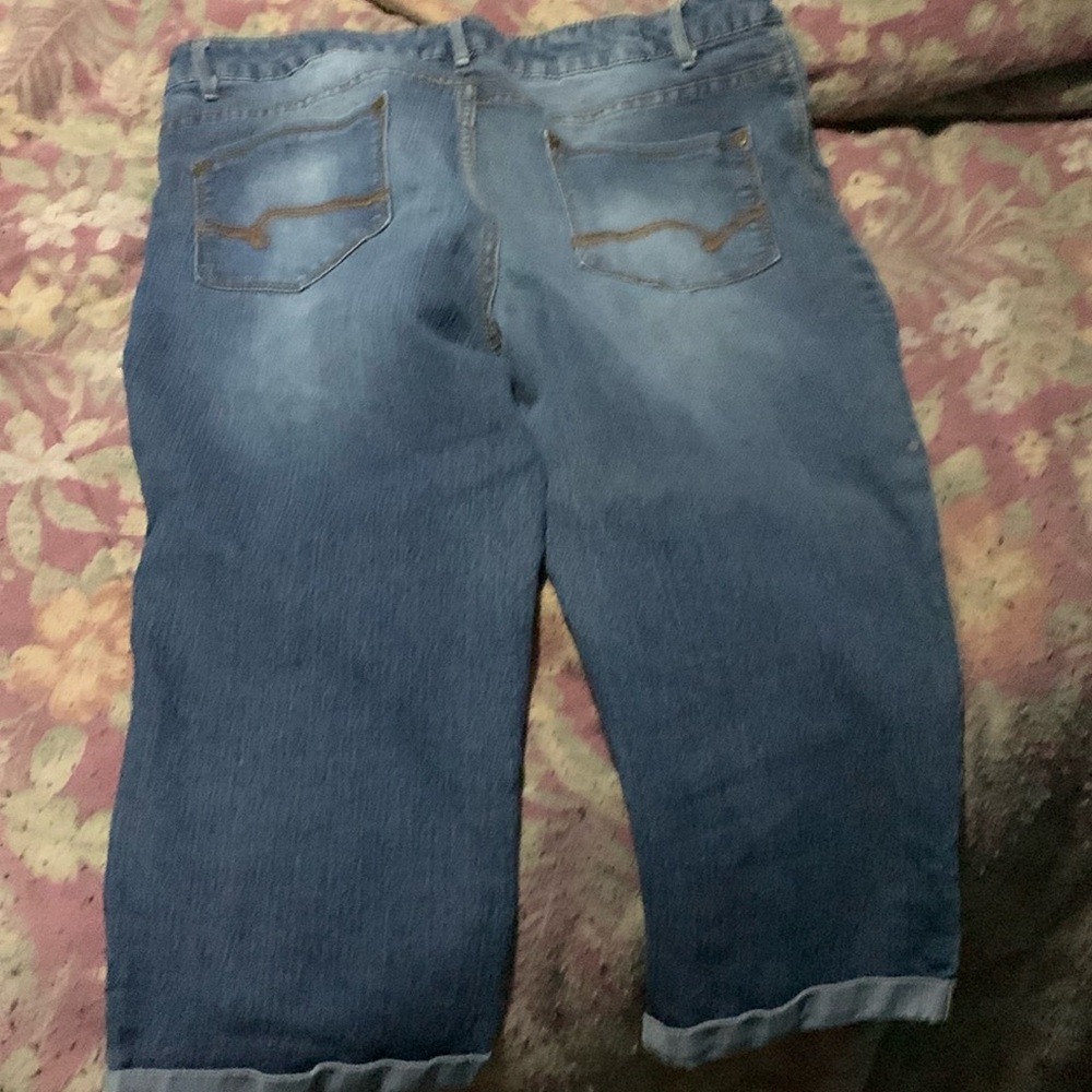 Women’s jeans. Only wore once